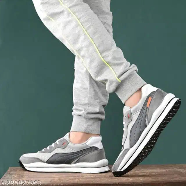 Sports Shoes for Men (Grey, 6)